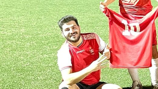 سید مهدی احسانی هوادار پرسپولیس