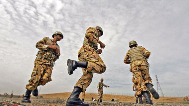 خبر جدید از معافیت سربازان دکتر | فارع‌التحصیلان دکتری هم سربازی می‌روند