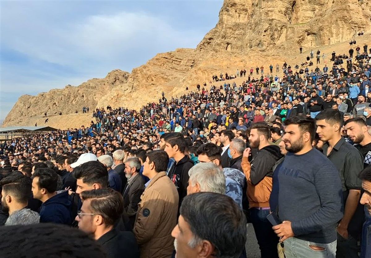 روایتی از تشییع حسین زرینجویی در خرمآباد + فیلم